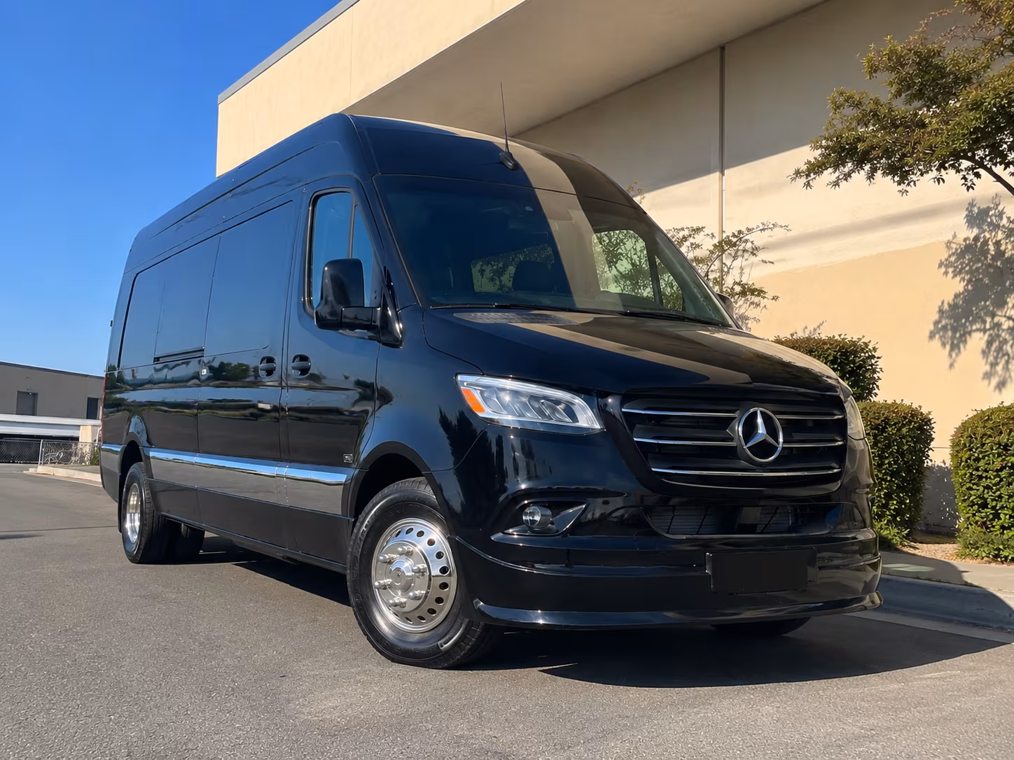garden grove wine tour brewery transportation